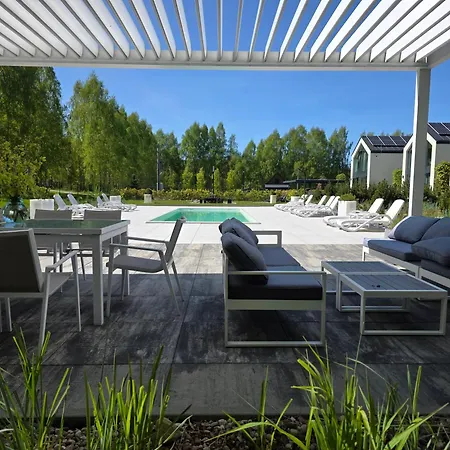 Apartmanhotel Nova Sea - Dom Nad Morzem, Podgrzewany Basen, Sauna, Balia Z Jacuzzi,starlink 3*